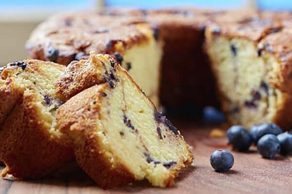 Traditional Blueberry Coffee Cake